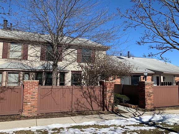 3rd image of 41305 Southwind Dr