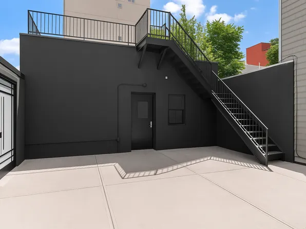 11 Olive Street image 2 of 10