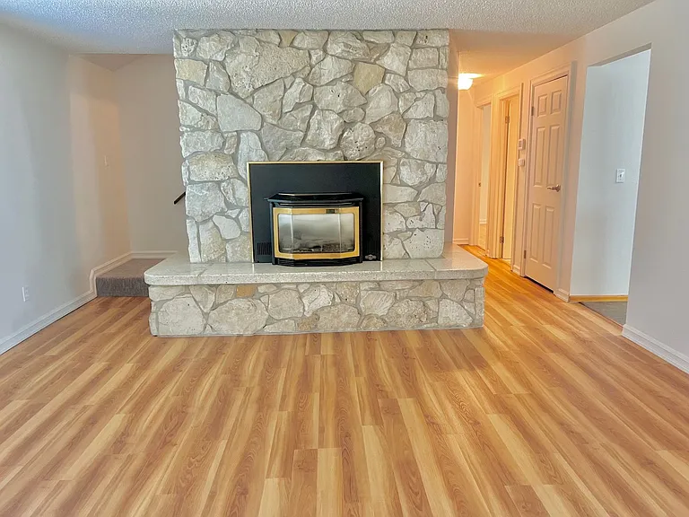 1725 Union Ave SE — Photo 7