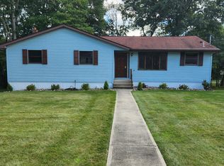 18 Terrace Dr, Mountain Top, PA 18707