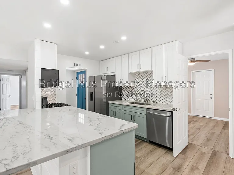 13504 Orange Blossom Ln — Photo 18