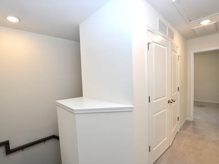 536 Laurens St — Photo 13