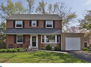 1945 Maplewood Ave, Abington, PA 19001