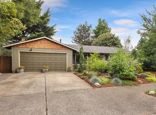 926 NE 198th Ave, Portland, OR 97230