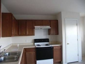 5th image of 12713 Saint Marys Dr