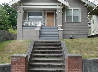 3829 Eastern Ave N, Seattle, WA 98103