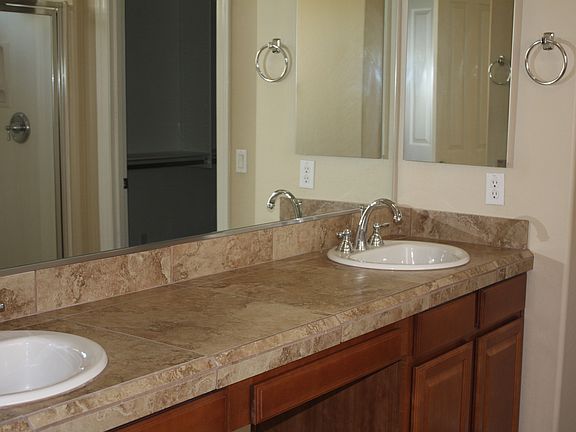 5th image of 3572 S Cottonwood Dr