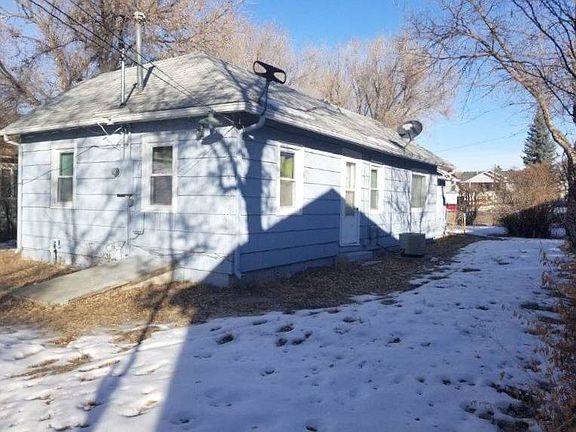 4th image of 333 4th Ave N