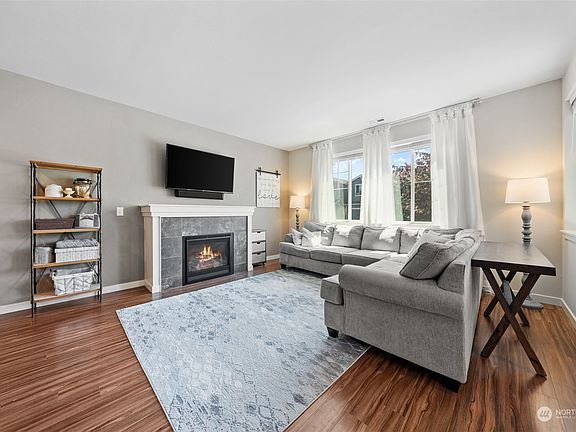 5th image of 11537 174th Street E
