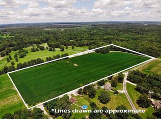 2090 E 2110th Ln, Saint Elmo, IL 62458