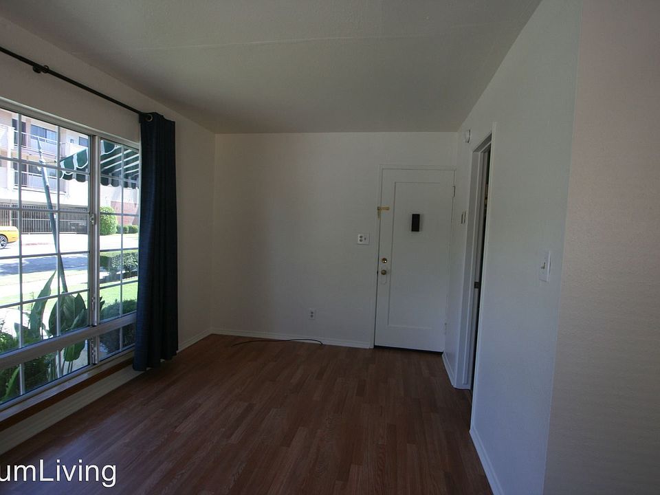 1st image of 1354 Carlton Dr APT 3