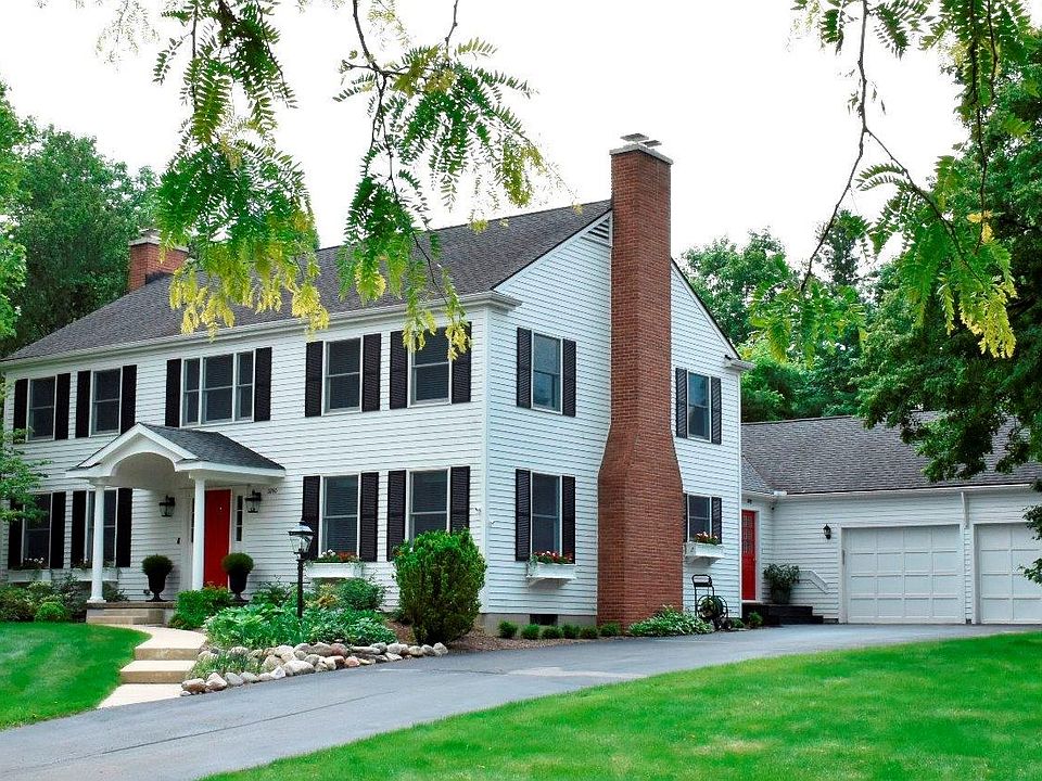 1st image of 3890 Waldenwood Dr
