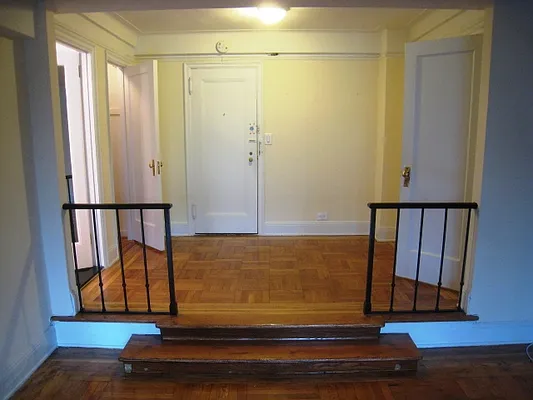 Rented by City Connections Realty | media 5