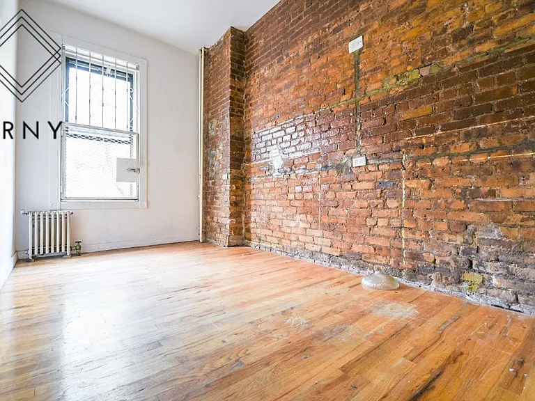 505 De Kalb Ave #2A — Photo 10