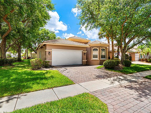 2nd image of 9740 Donato Way
