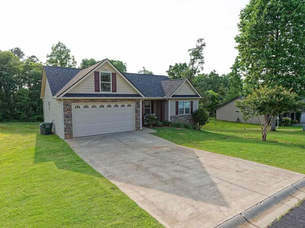 314 Hallie Olivia Dr, Inman, SC 29349