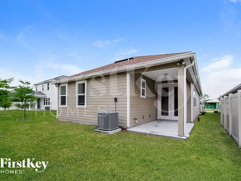 9787 Bridgeway Ave — Photo 14