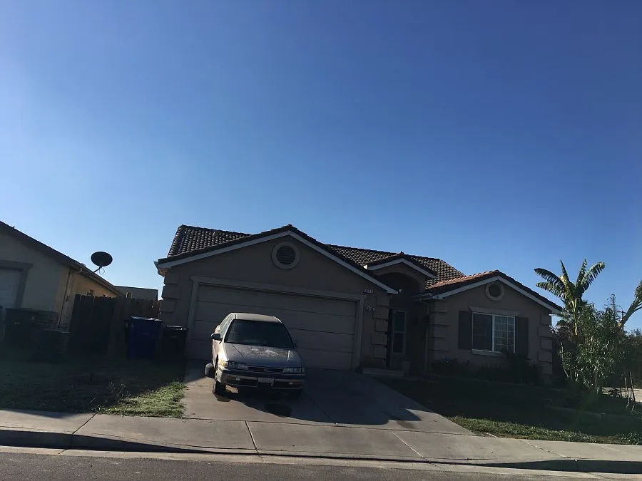 2145 W Lobo Ave photo 1