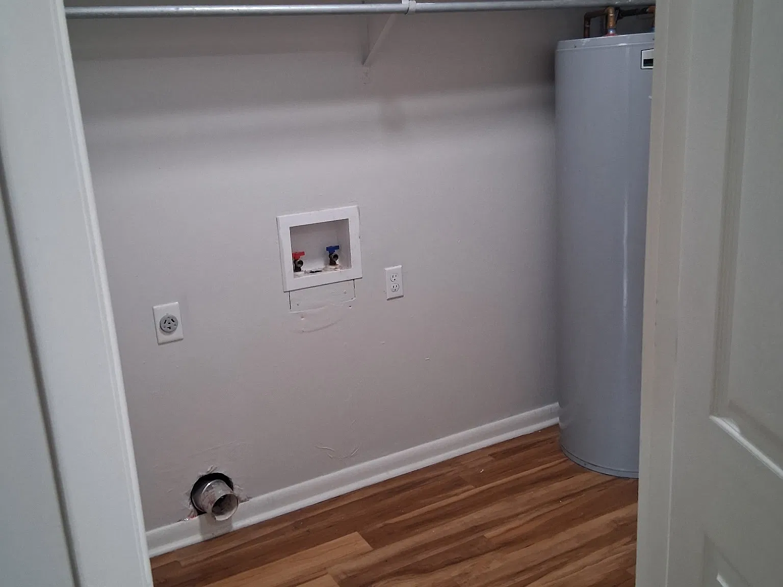 3 bed, 1040 sqft, $1,400 — Photo 4
