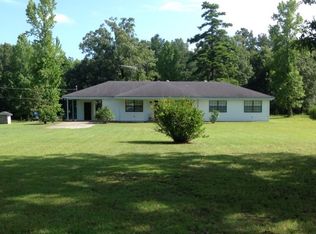 16460 Pine Ln, Springfield, LA 70462