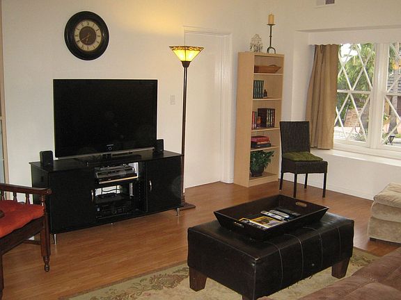 2nd image of 3153 Orange Ave