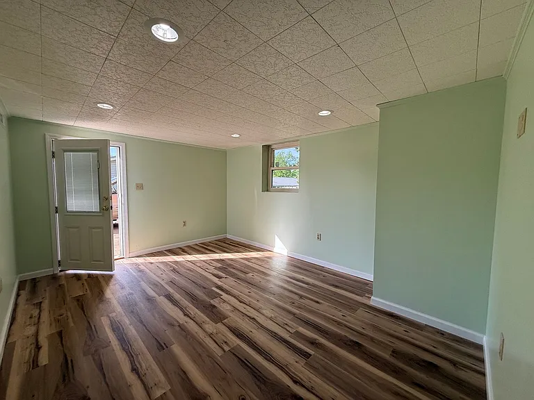 518 Scenic Dr — Photo 16