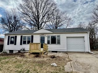 208 N Jennings Rd, Independence, MO 64056