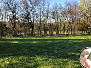 132 Woodhill Rd, Bardstown, KY 40004