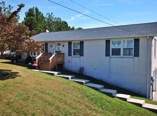 4360 Briarwood Ct, York, PA 17408