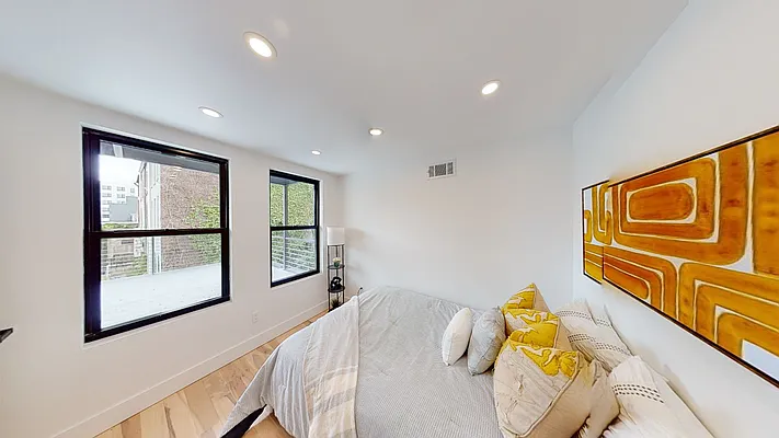 Sold by Platt New York | media 18