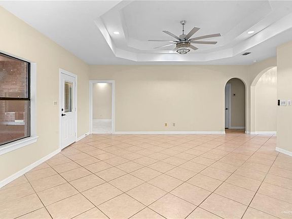 3rd image of 3510 Country Club Dr N