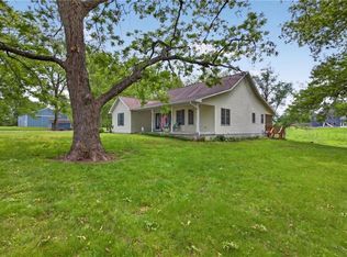 13830 E Musket Rd, Nevada, MO 64772