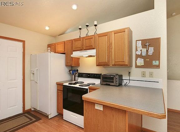 5th image of 4009 Meadows Ave