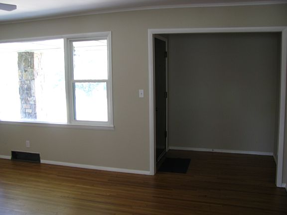 Entry area - front of house