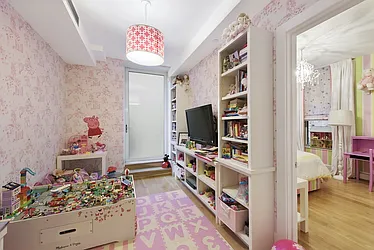 Rented by Nest Seekers International