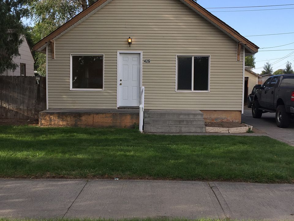 1st image of 425 Lomax St