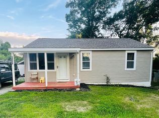 17469 Wilson St, Dumfries, VA 22026