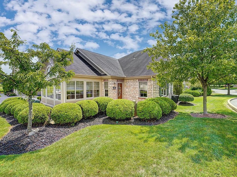 1st image of 1376 Cotswold Ln #11