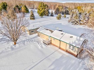 3640 W Quarry Rd, Gulliver, MI 49840