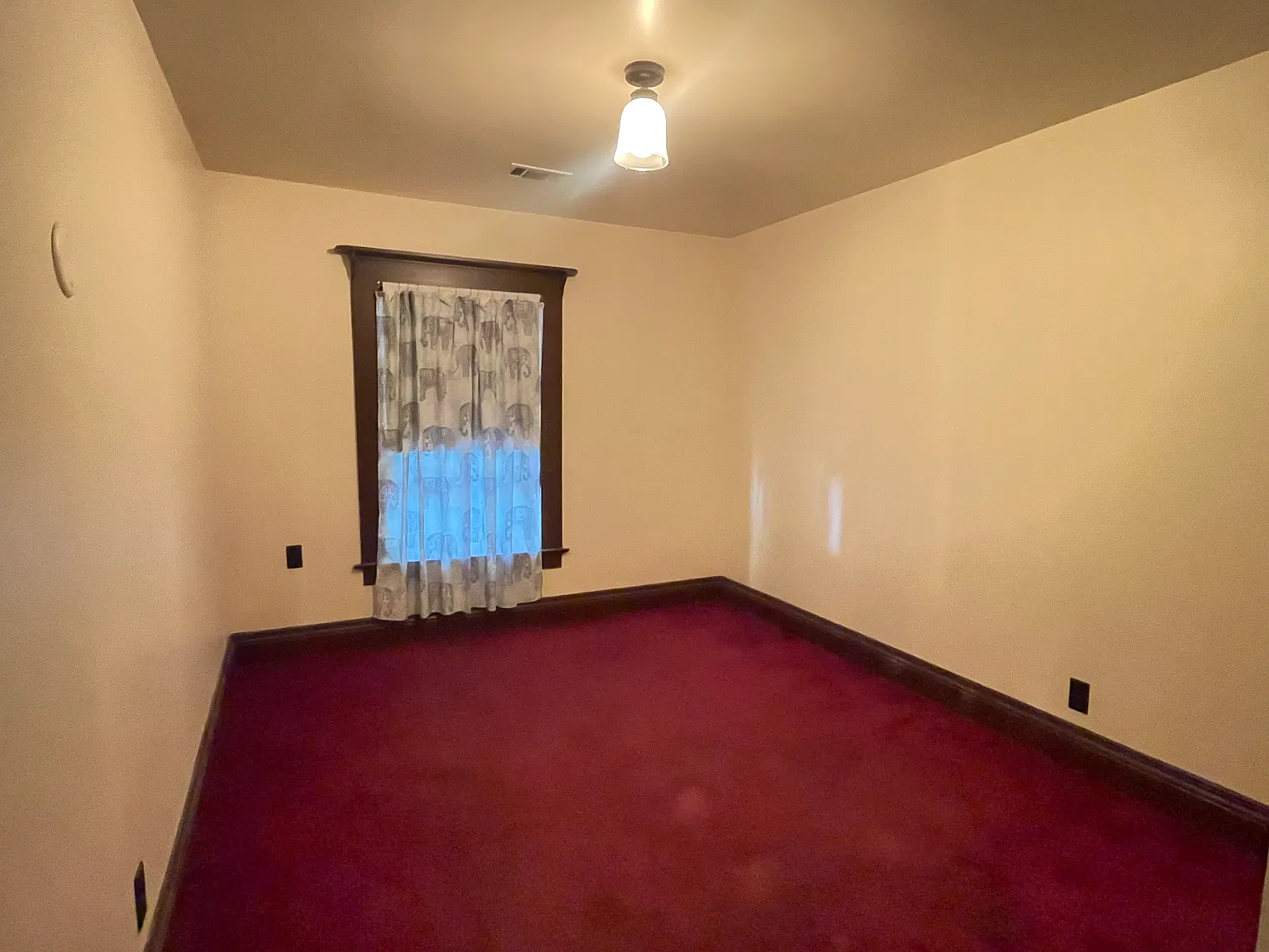 4 bed, $950 — Photo 3