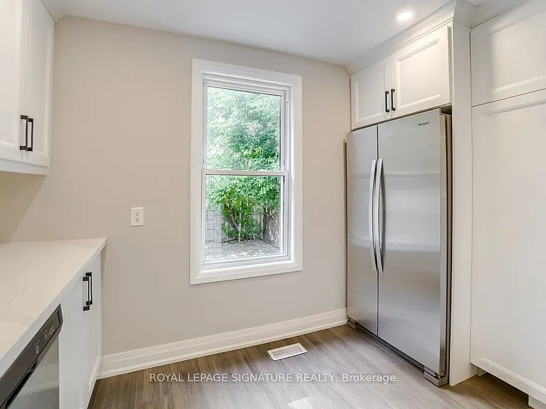 133 Lottridge St — Photo 12