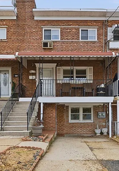 4246 E Tremont Ave #1 — Photo 1