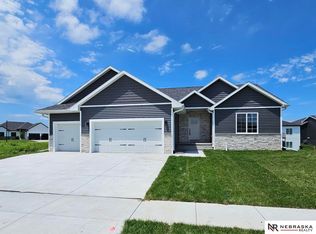 7221 N 50th St, Lincoln, NE 68514