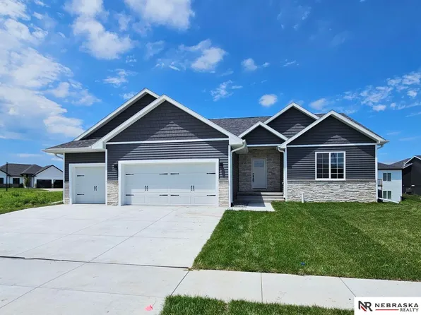 7221 N 50th St, Lincoln, NE 68514