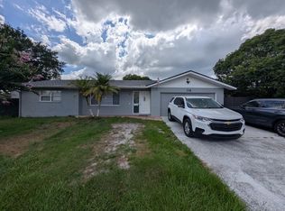 718 Park Manor Dr, Orlando, FL 32825