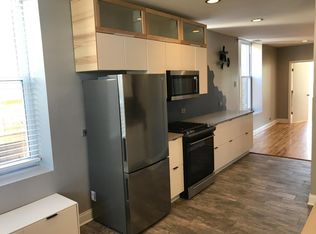 348 W Wendell St, Chicago, IL 60610