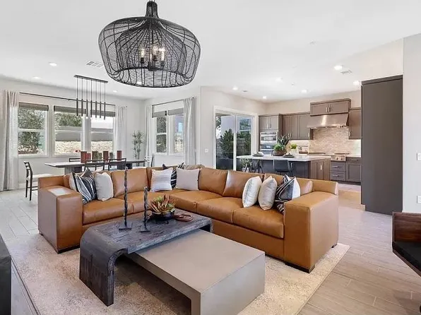 27676 N Ridgeline Pl, Valencia, CA 91355