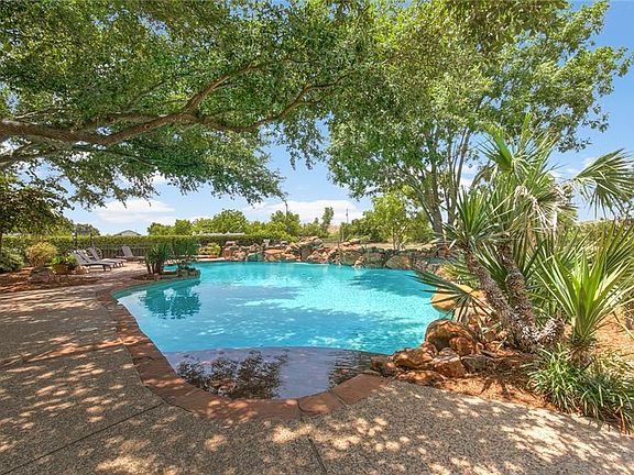 3rd image of 3109 English Creek Dr
