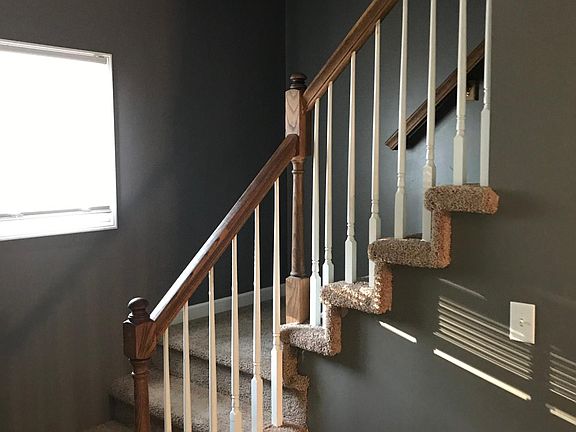2nd image of 836 Plum St