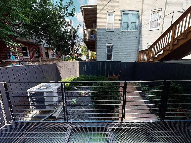 2827 Sherman Ave NW #B — Photo 9
